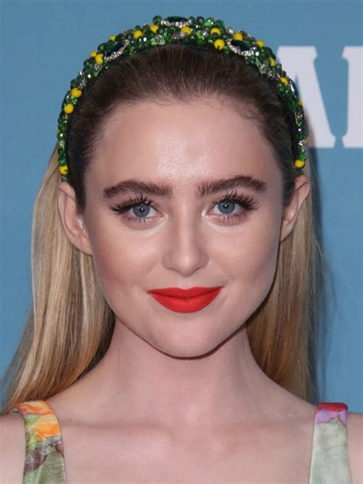 Kathryn Newton as Lily Bloom in It Ends with us