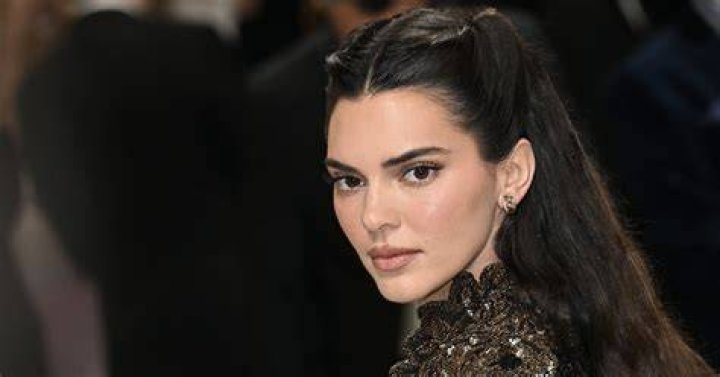 Kendall Jenner: A Comprehensive Look At Her Life And Career