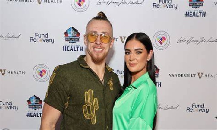 Kittle Wife Who is Claire Till? + Her Wellness Brand
