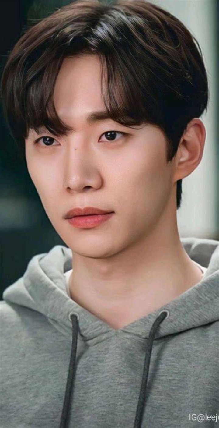Lee Junho and YoonA&rsquo;s onscreen romance boost King the Land&rsquo;s viewership