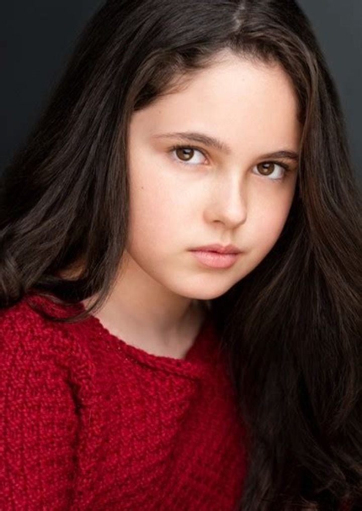 Lina Renna as Maxine Russo in Wizards of Waverly Place (2017-2022)