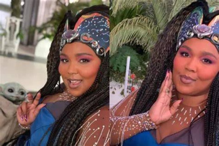 Lizzo Gushes Over Sharing the Stage with 'Actual Sister' SZA 'I Could