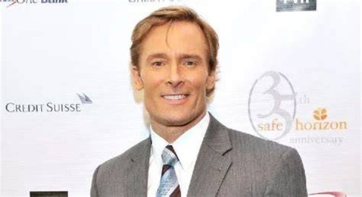 Lonnie Quinn Salary, Age, Height, Weight, Bio, Family, Career, Wiki