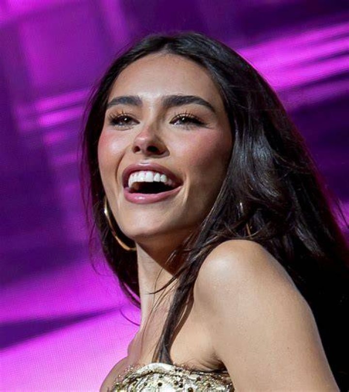 Madison Beer Naked: Understanding The Impact Of Celebrity Culture