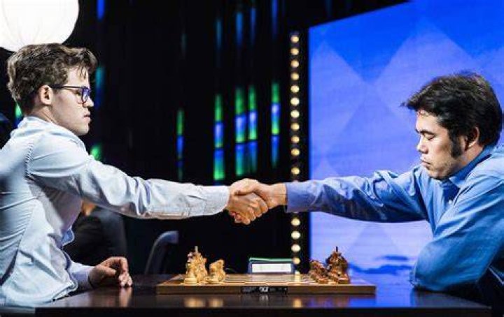 Magnus Carlsen vs Hikaru Nakamura Net Worth 2022: Who’s Wealthier?