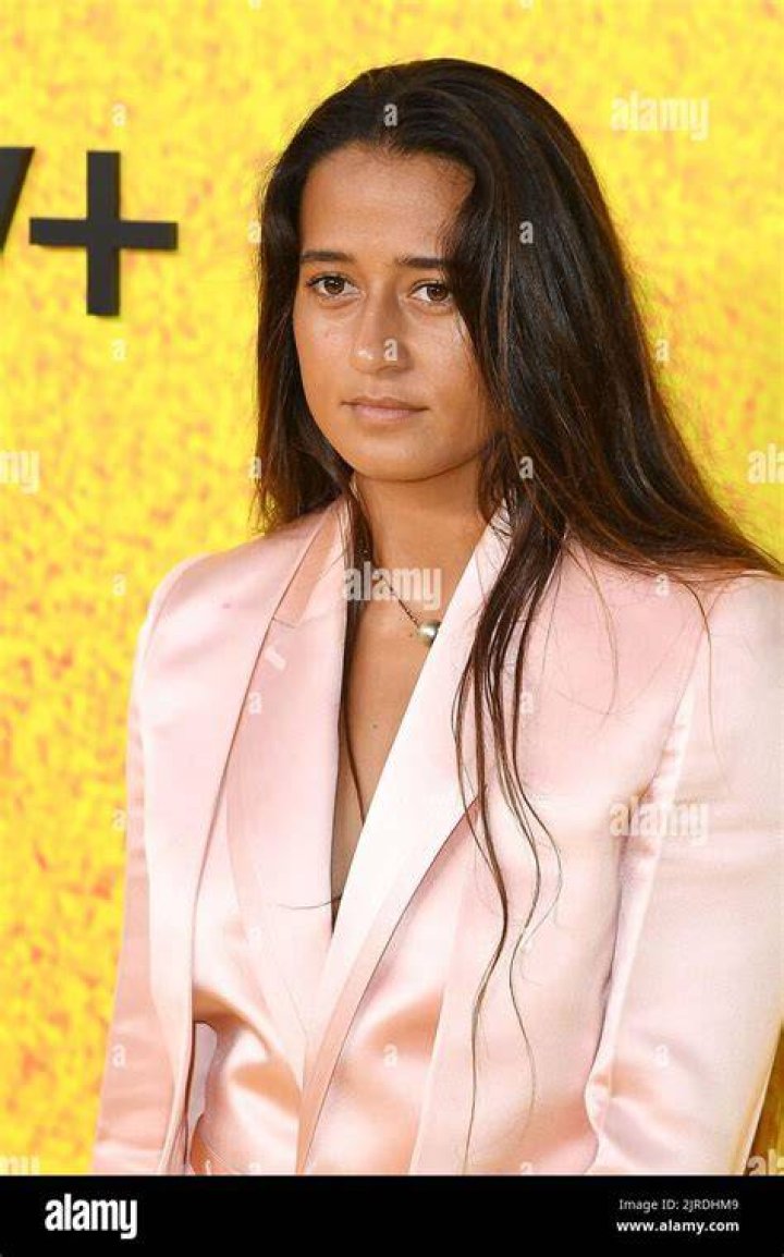 Mainei Kinimaka Fan Casting