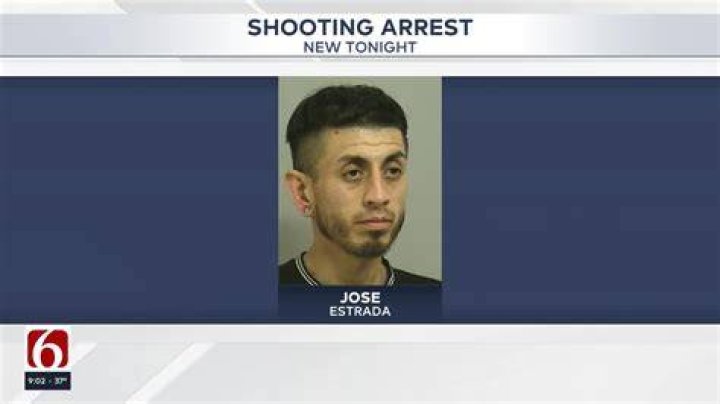 Man accused of shooting Tulsa police officers will face murder trial