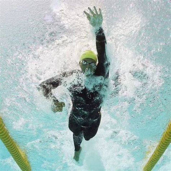 Manhattan Swimmer Wins Hearts by Posting a Historic ‘28.5 Miles’ Achievement for
a Noble Cause