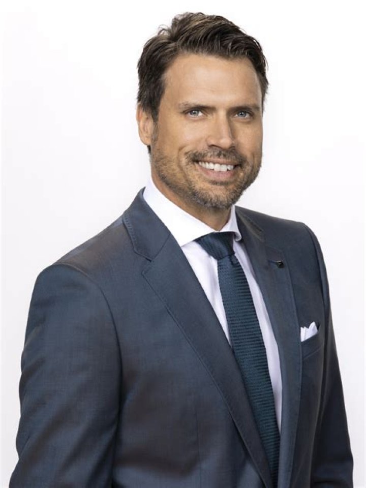Meet Joshua Morrow's Wife of 20 Years Who He Met Because of His Show