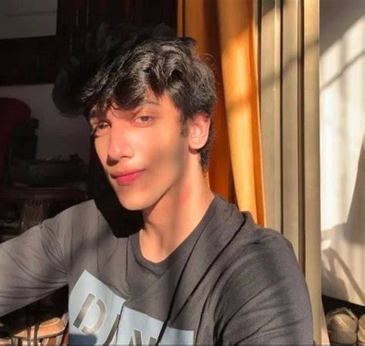 Meet Vedang Raina Parents Age, Ethnicity, and Relationship