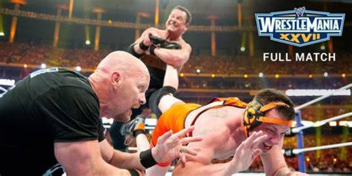 Michael Cole WrestleMania 27