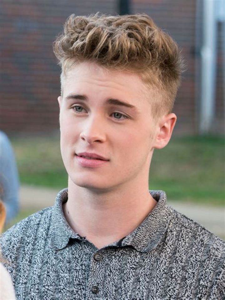 Michael Provost Wiki Bio, age, height, parents, family, dating. Is he gay?