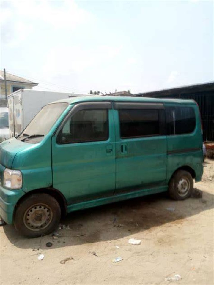 Mini Bus Direct JAPAN 1.1mil Autos Nigeria