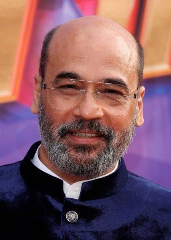 Mohan Kapoor Fan Casting