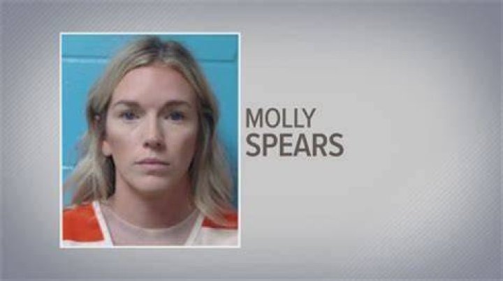 Molly Noblitt Court: A Comprehensive Overview Of The Case And Its Implications