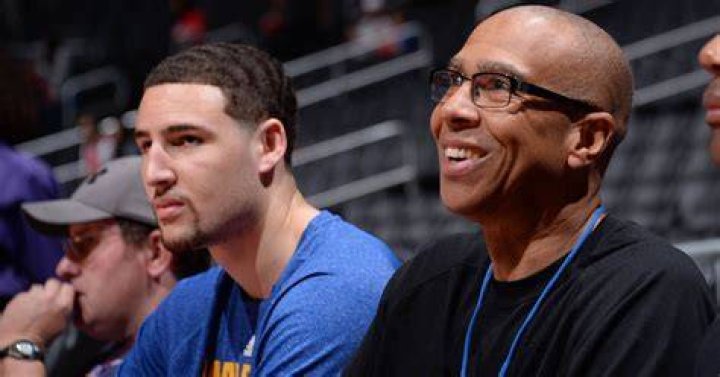 Mychal Thompson's Reaction To Klay's NBA 3-Pointer record Is Hilarious