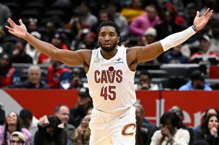 NBA Rumors: Bad News for Knicks As “Happy” Donovan Mitchell Sees No End to His
Cavaliers Tenure