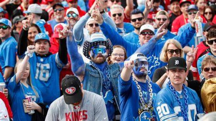 NFL Fans Think Super Bowl Is Rigged Over Missed Penalty On TD
