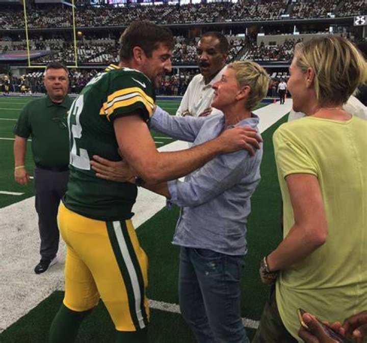 NFL’s Heartthrob Aaron Rodgers, Just before his Sole Super Bowl Win Revealed His
Ultimate Celebrity Crush And It Wasn’t Shailene Woodley or Olivia Munn