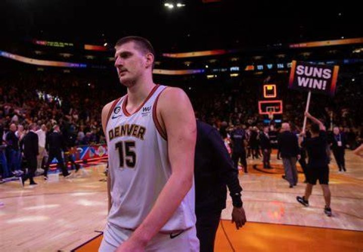 Nikola Jokic’s “World Champions” Ring Unveiled, as NBA Fans Trash the $100,000+
Worth Prized Possession: “Look Cheap”