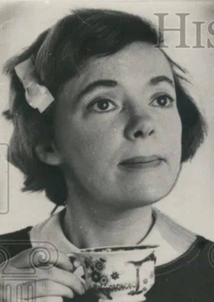 Norma MacMillan Fan Casting