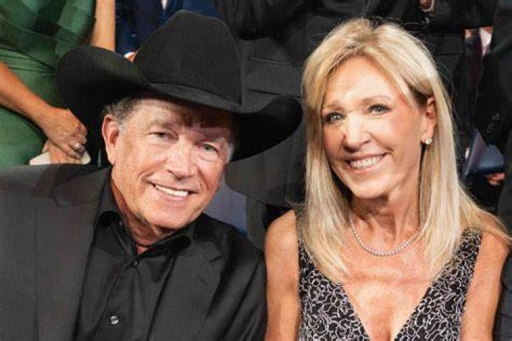 Norma Strait: The Iconic Country Music Legend