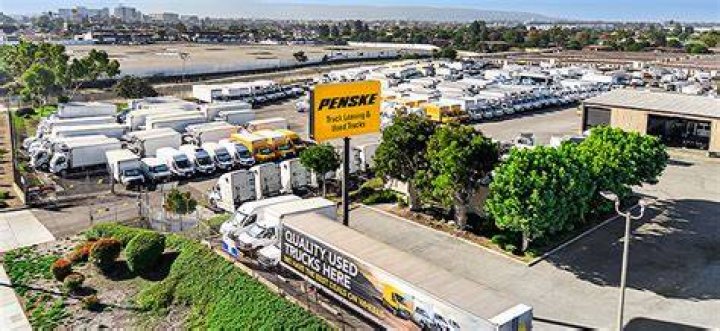 PENSKE USED TRUCK CENTER 1481 Dogwood Dr SW, Conyers,