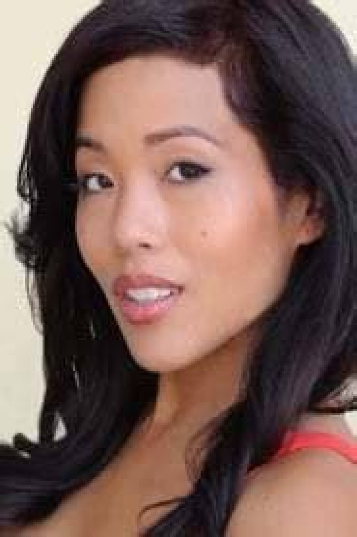 Photos of Diana Toshiko on myCast