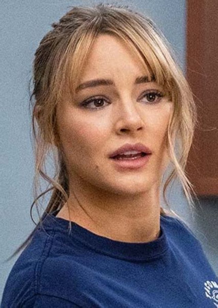 Photos of Hassie Harrison on myCast