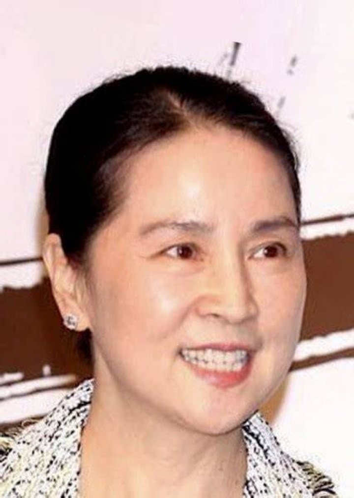 Photos of Joan Lin on myCast