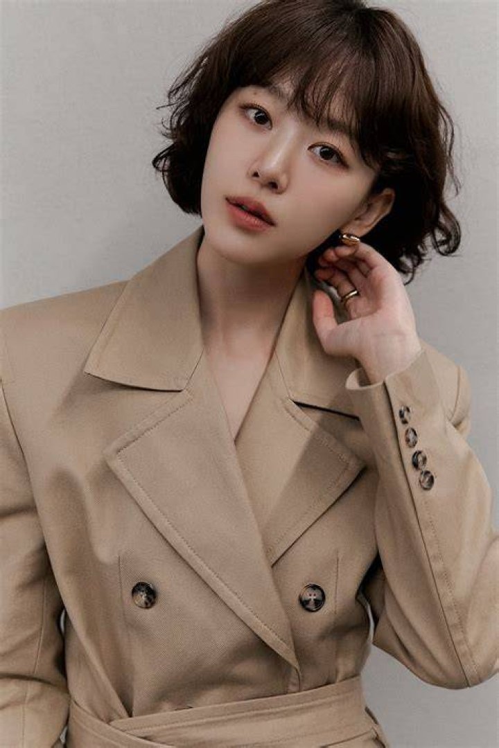 Photos of Lee Joo-myung on myCast
