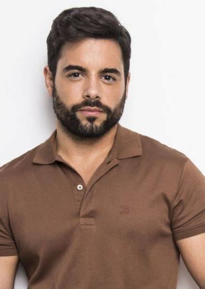 Photos of Pedro Carvalho on myCast
