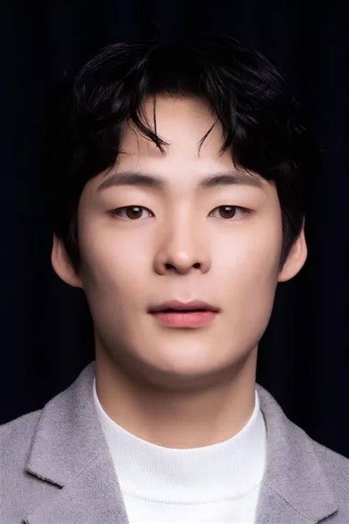 Photos of Song Geon-hee on myCast