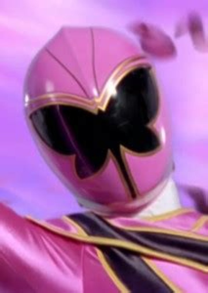 Photos of Vida Rocca/Pink Mystic Ranger on myCast