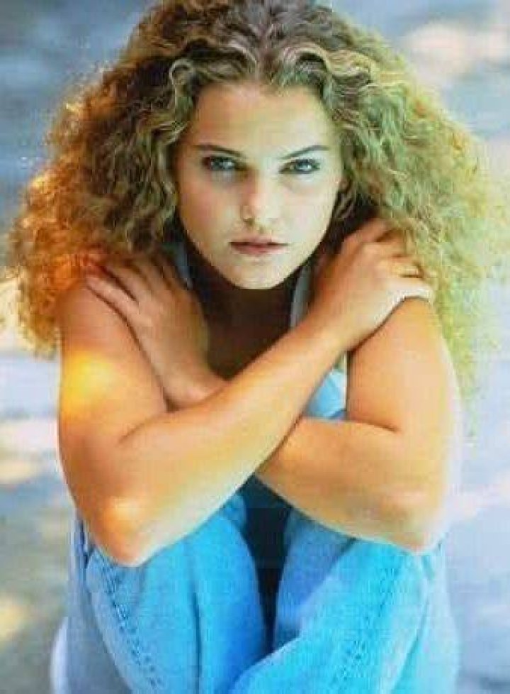 Pin on keri rusell