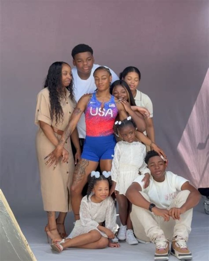 Raised by Grandmother, Everything You Need to Know About Sha’Carri Richardson’s
Family