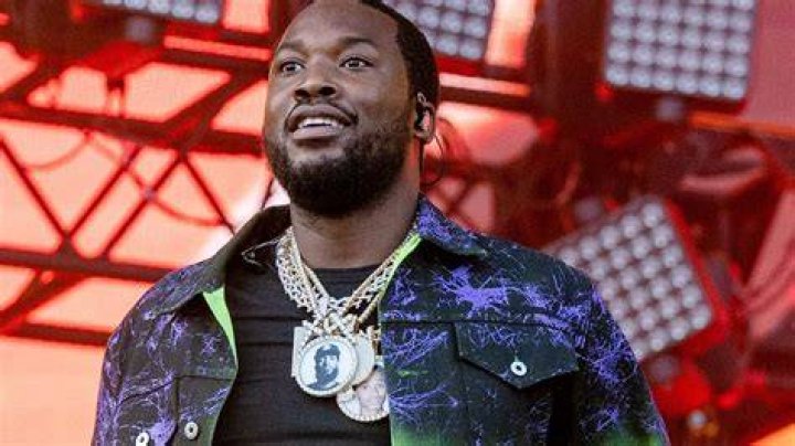 Rapper Meek Mill's turkey giveaway goes oneven though he's locked up