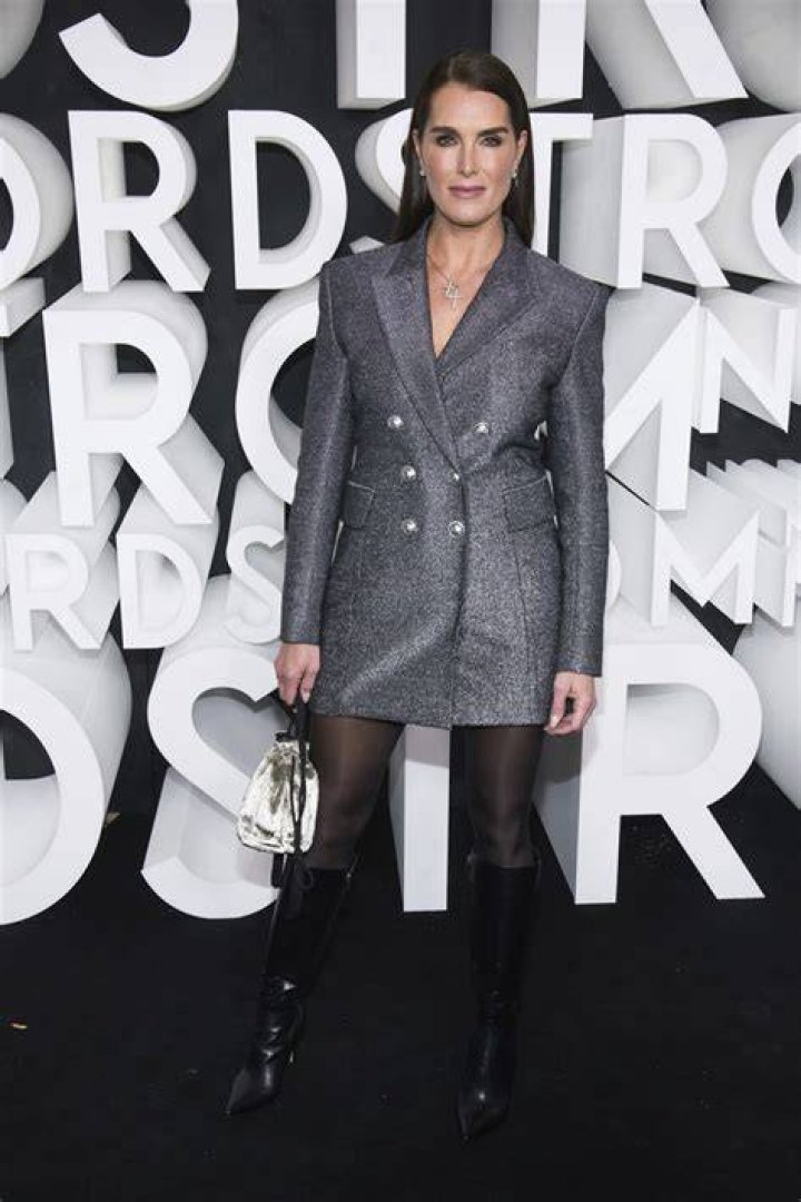 Reptilia, Estilo Rock, Brooke Shields, Adriana Lima, Aging Gracefully