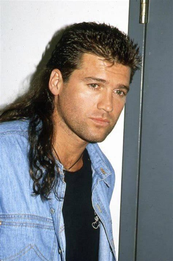 Reviving The Billy Ray Cyrus Mullet: A Cultural Icon