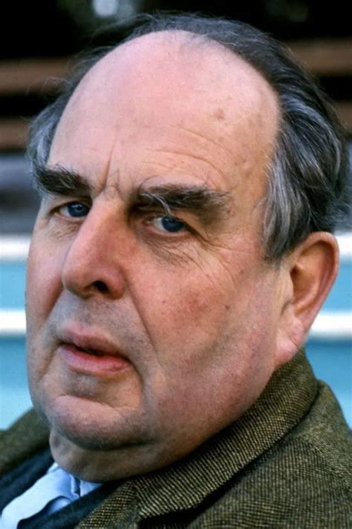 Robert Morley Fan Casting