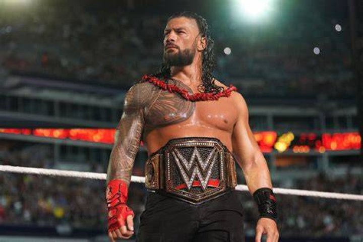 Roman Reigns Undisputed WWE Champion SmackDown July 7, 2023 Cropped