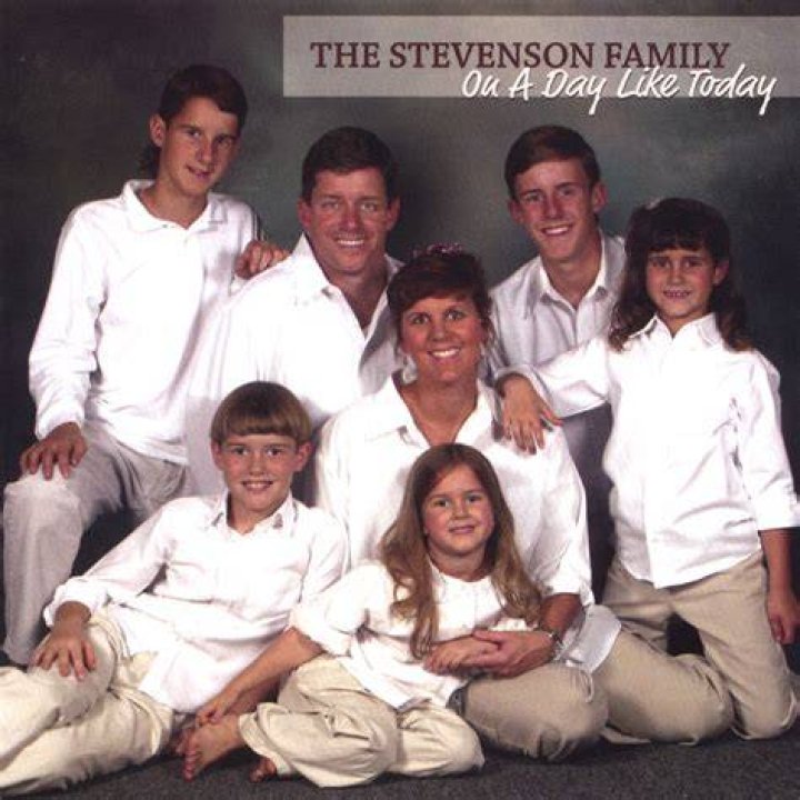 Ronnie Stevenson & Family Mourn After Her Son Dies Unexpectedly