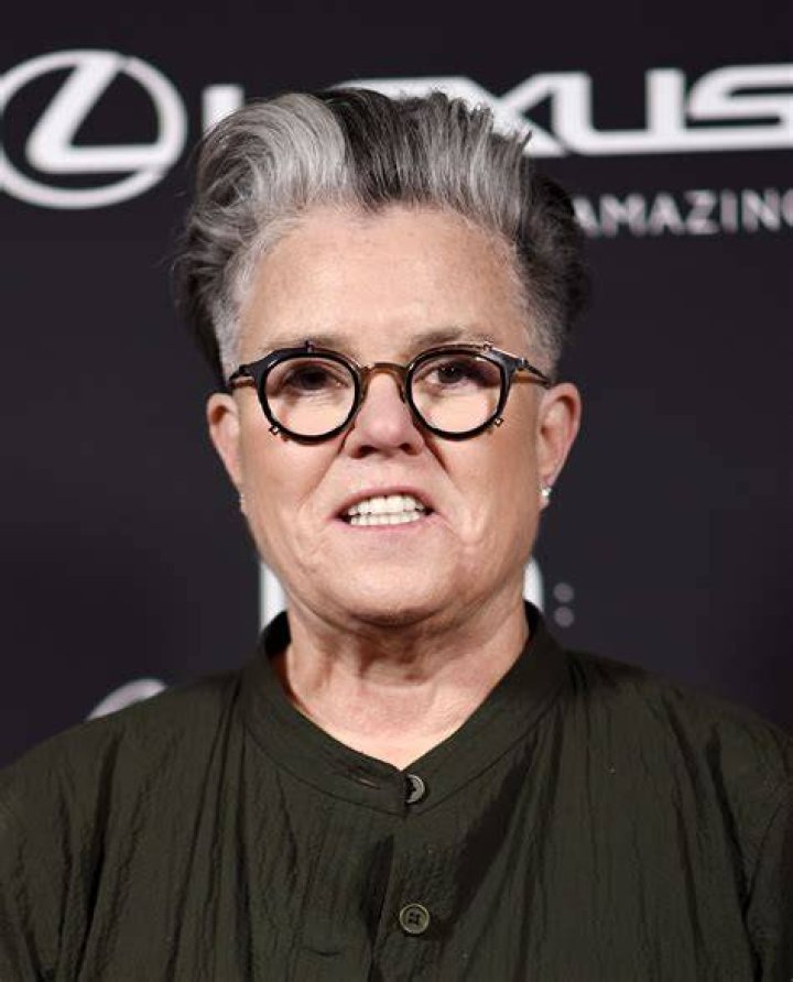 Rosie O'Donnell as Betty Rubble in Flintstones!