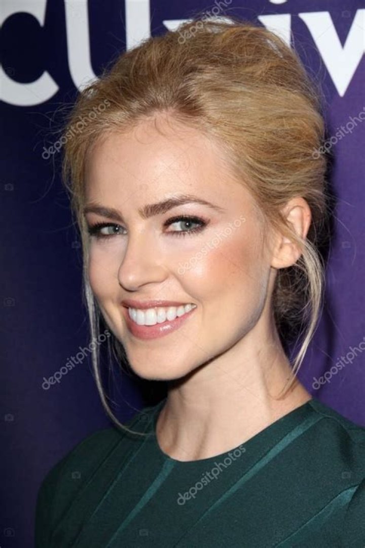 &rsquo;12 Monkeys&rsquo; Star Amanda Schull Heads to TNT&rsquo;s &lsquo;Murder in the First