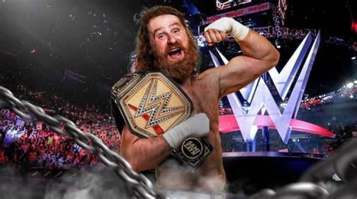 Sami Zayn bragging in the ring Cropped