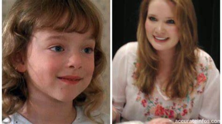 Sarah Rose Karr born November 13 1984 is an American former child