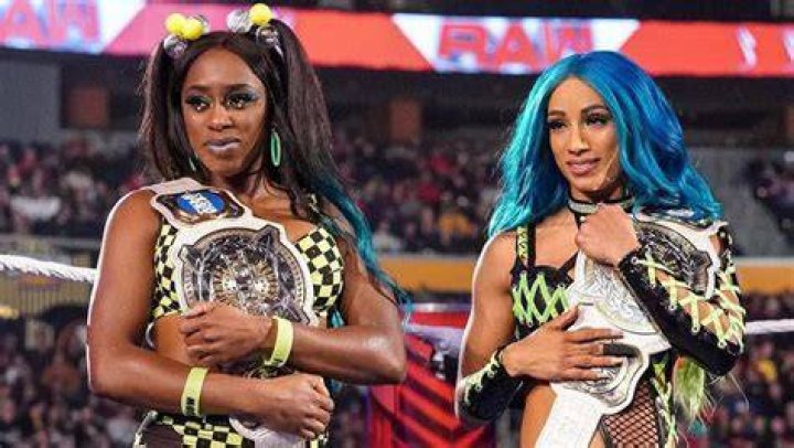 sasha banks and naomi
