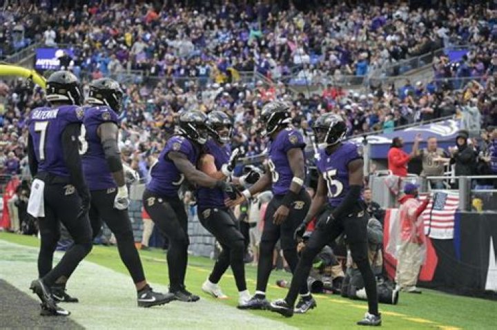 “Seemingly Untackleable Today” – Pat McAfee Hails Lamar Jackson as $260M Ravens
QB Is Off to a Red Hot Start