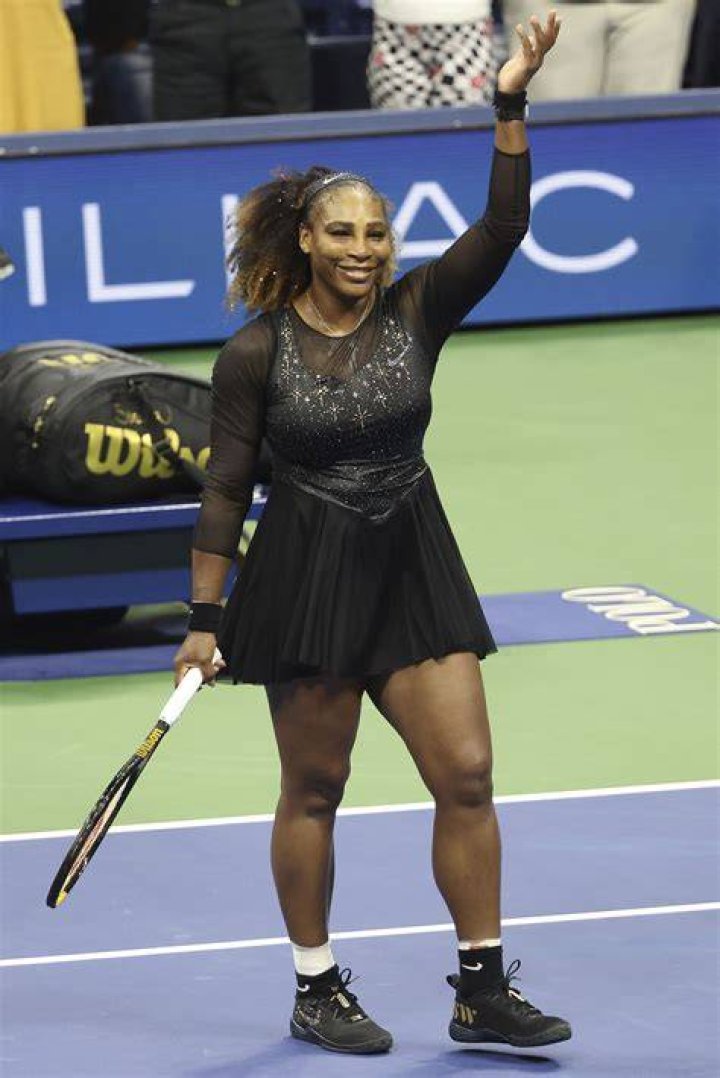 Serena Williams Delivers a Heartfelt Message for Childhood Coach, 2 Months After
His US Tennis Hall of Fame Glory