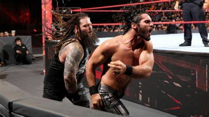 Seth Rollins v Bray Wyatt Hell in a Cell 2019 Cropped